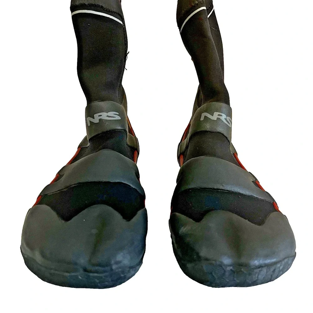 NRS Shock Socks Split Toe Wetshoes Mens 8 RN94612 Paddle Shoes SUP Kayaking Boot